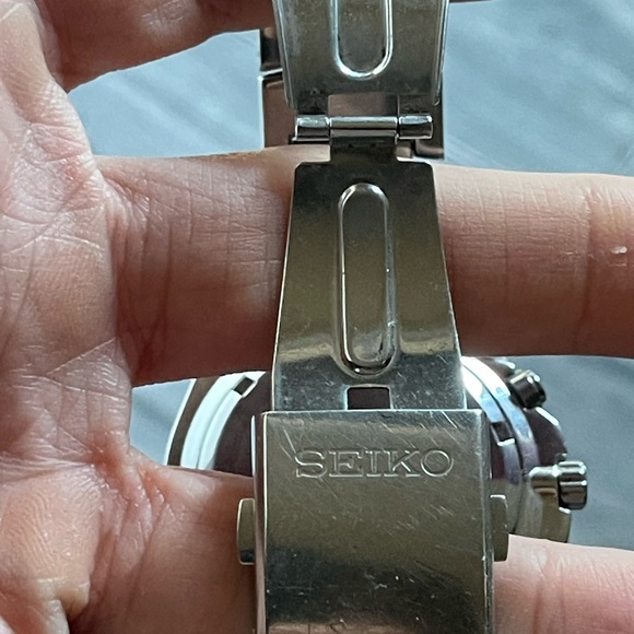 Vintage Seiko Chronograph quartz watch - Picture 6 of 7
